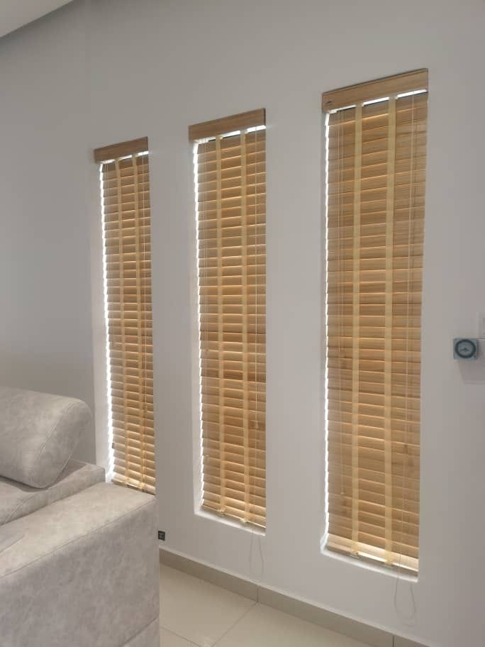 TIMBER PS BLINDS & LANTEX BLIND
